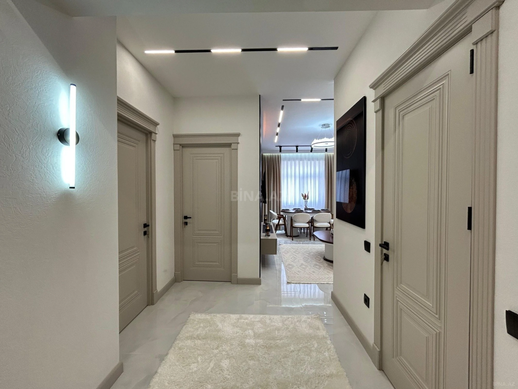 Satılır 3 otaqlı mənzil 110 m²