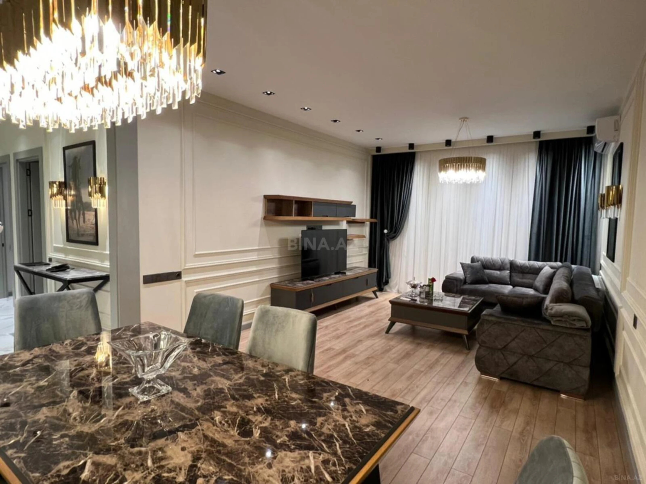 Kirayə verilir 2 otaqlı mənzil 115 m²