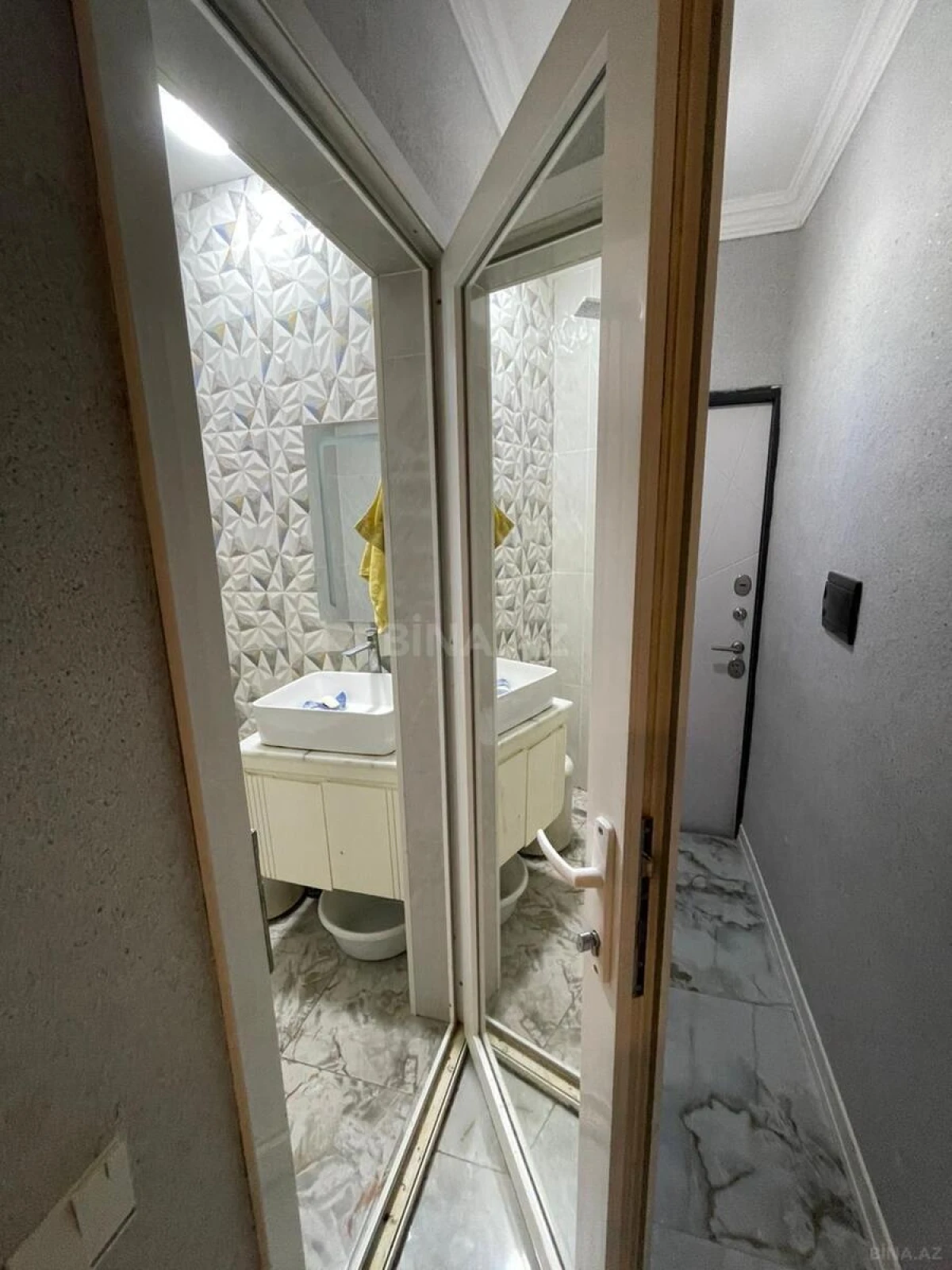 Satılır 3 otaqlı mənzil 78.8 m²