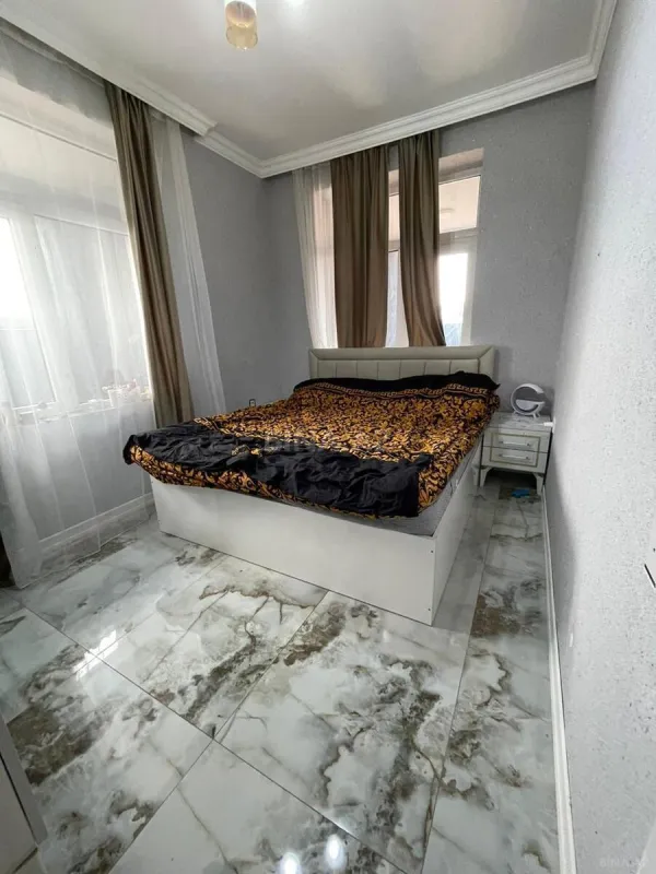 Satılır 3 otaqlı mənzil 78.8 m²