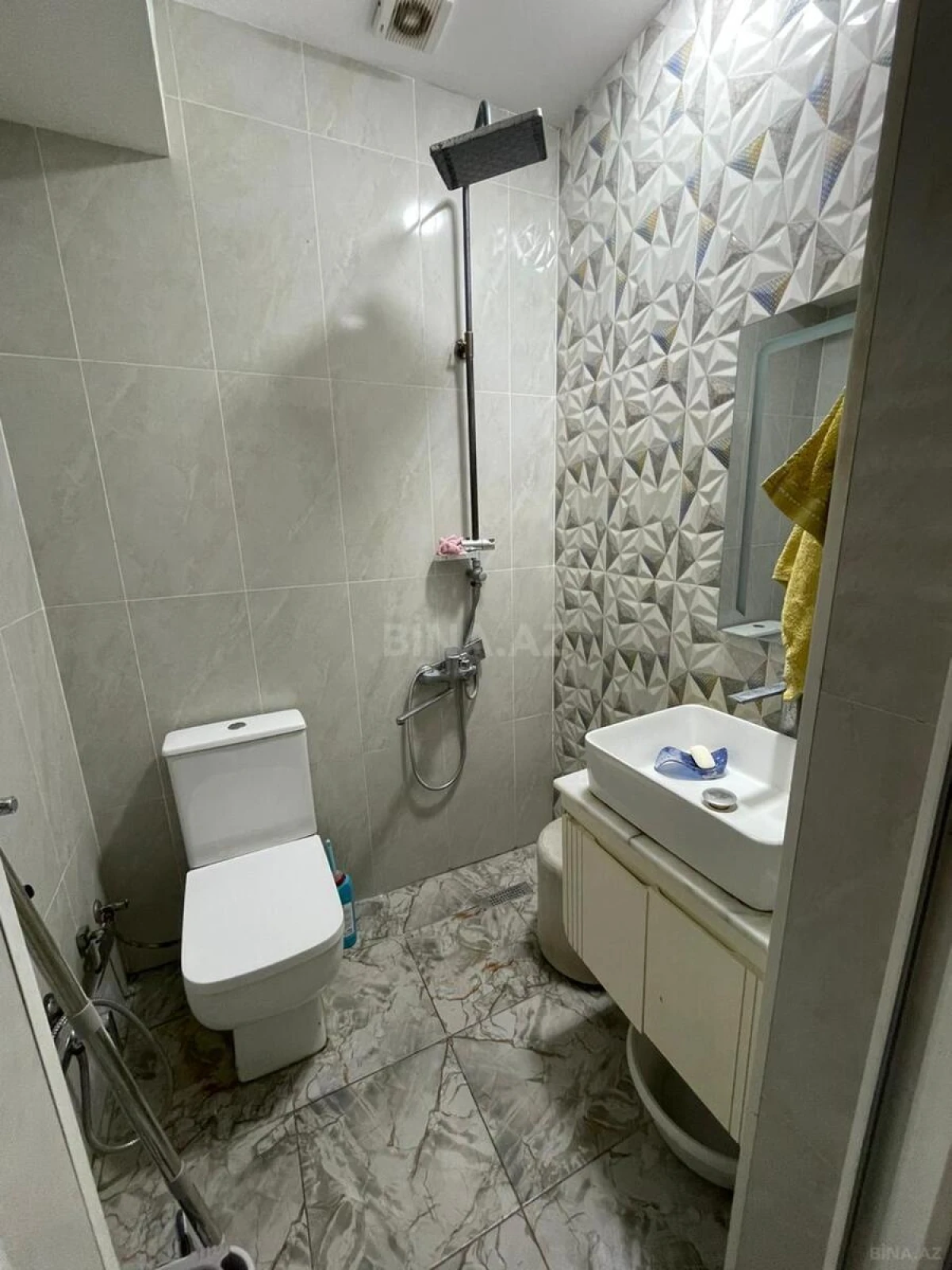 Satılır 3 otaqlı mənzil 78.8 m²