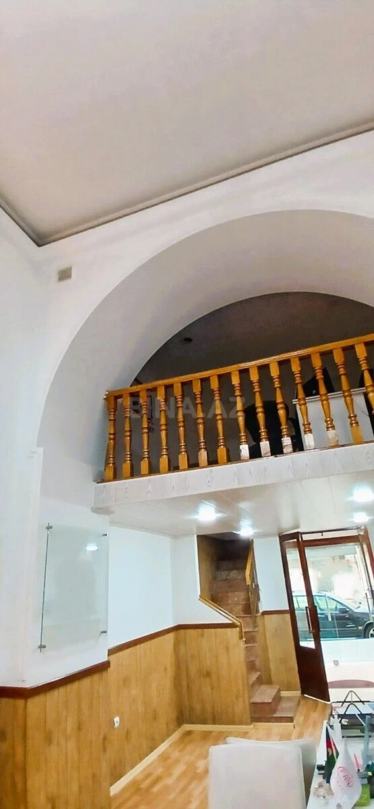 Satılır obyekt 90 m²