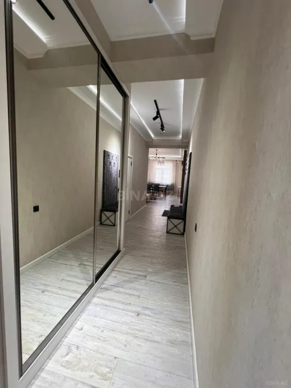 Satılır 3 otaqlı mənzil 95 m²