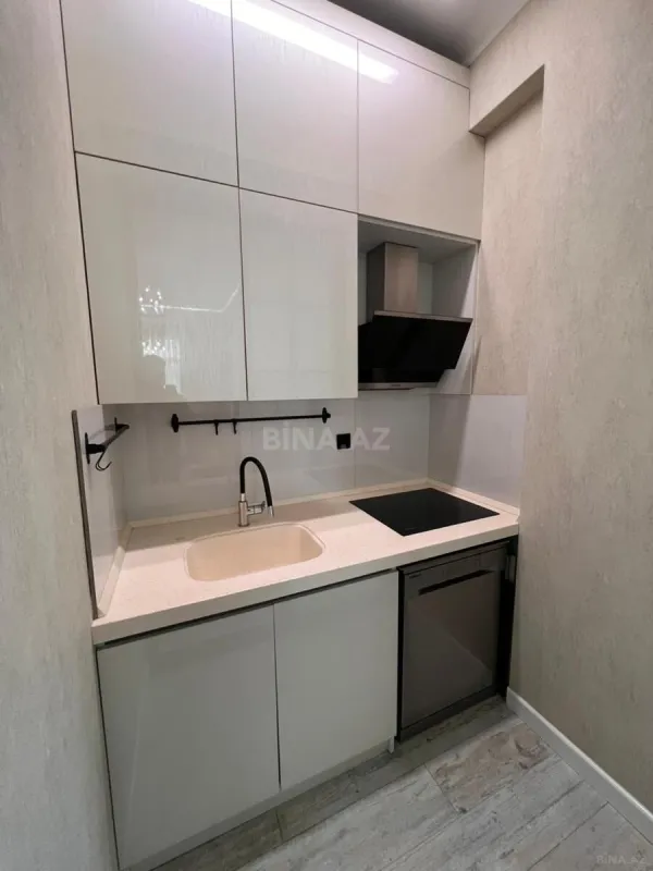 Satılır 3 otaqlı mənzil 95 m²