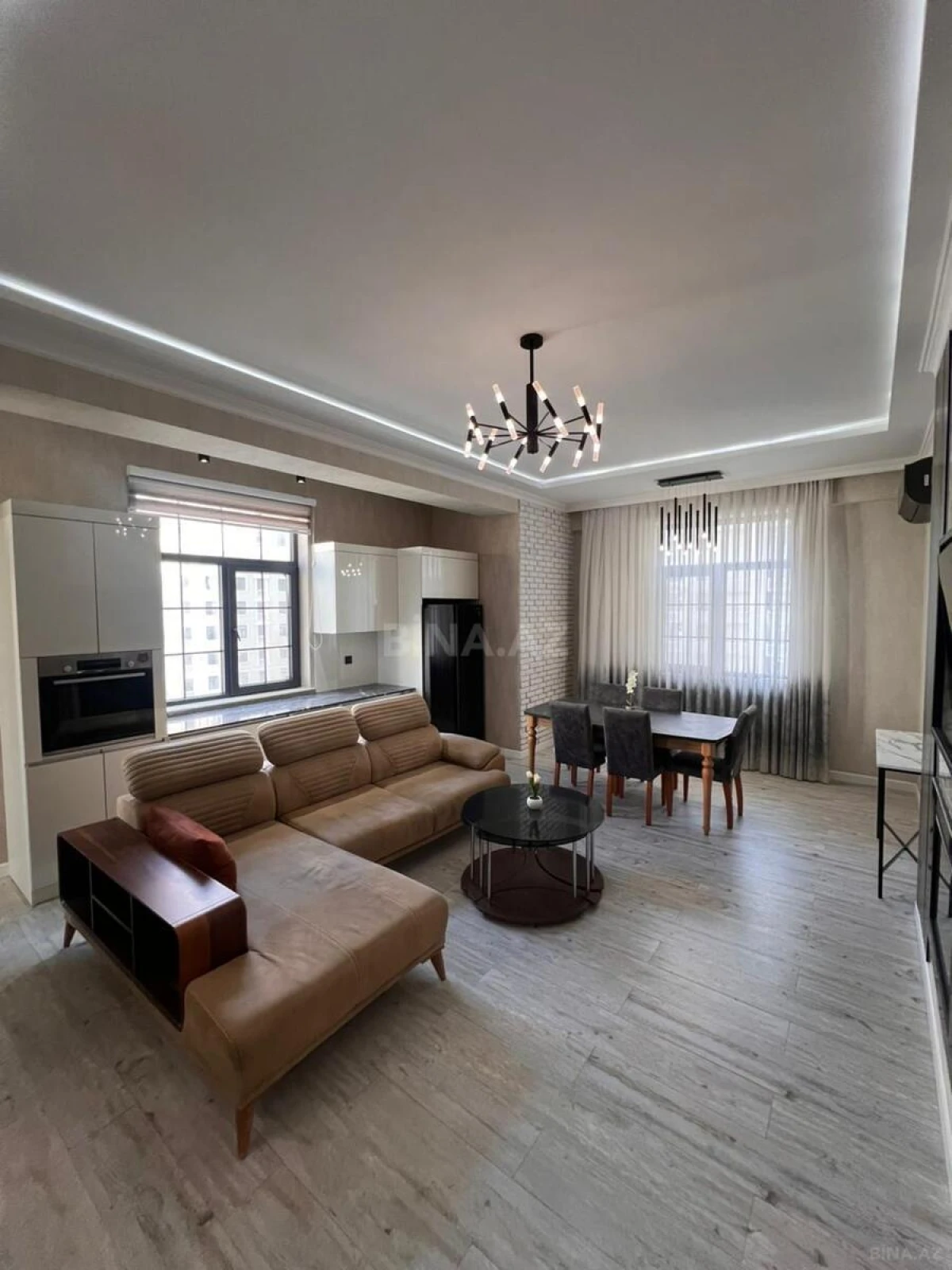Satılır 3 otaqlı mənzil 95 m²