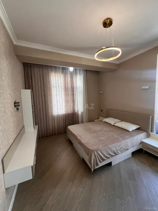 Satılır 3 otaqlı mənzil 95 m²