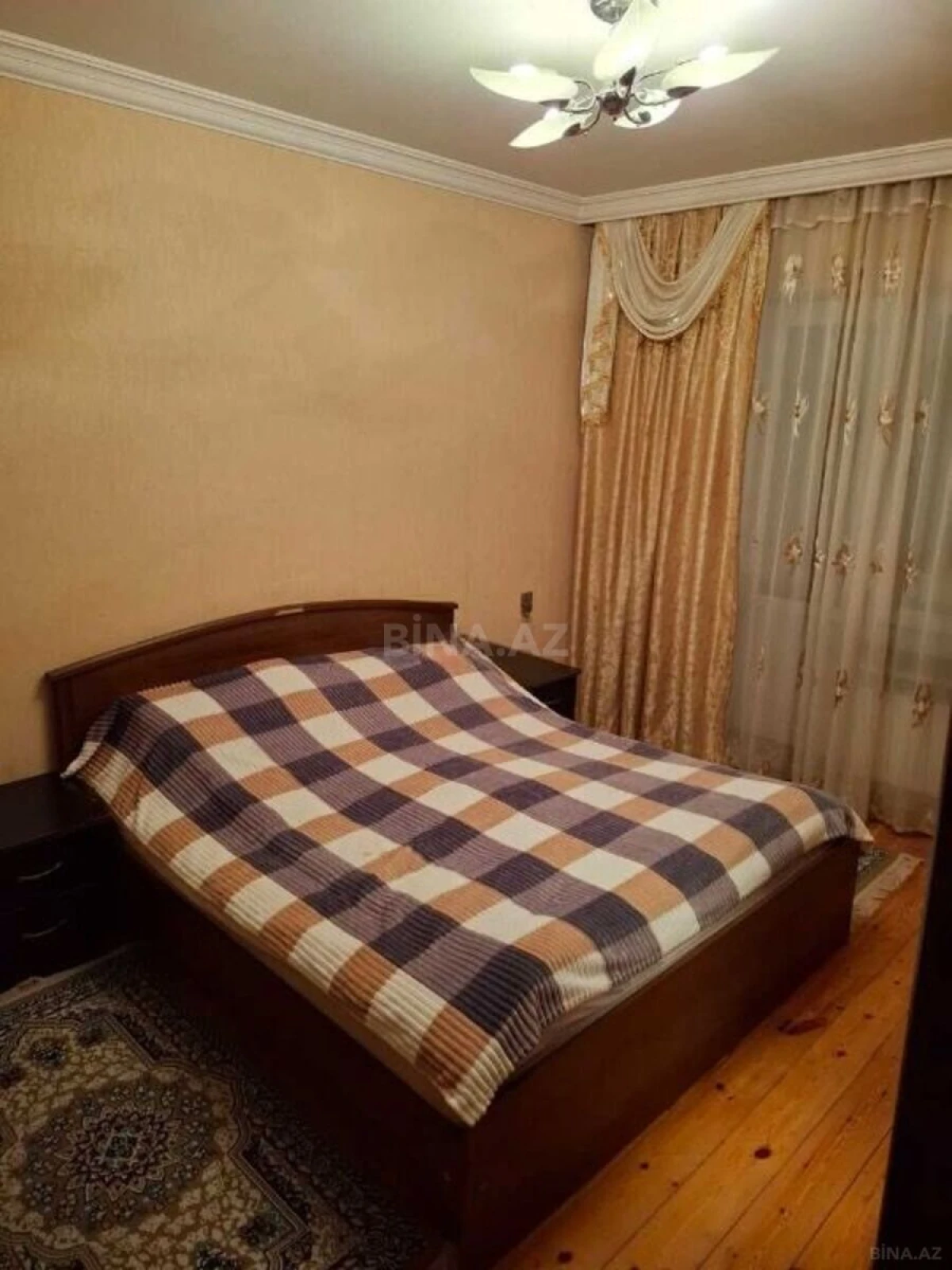 Satılır 3 otaqlı mənzil 95 m²