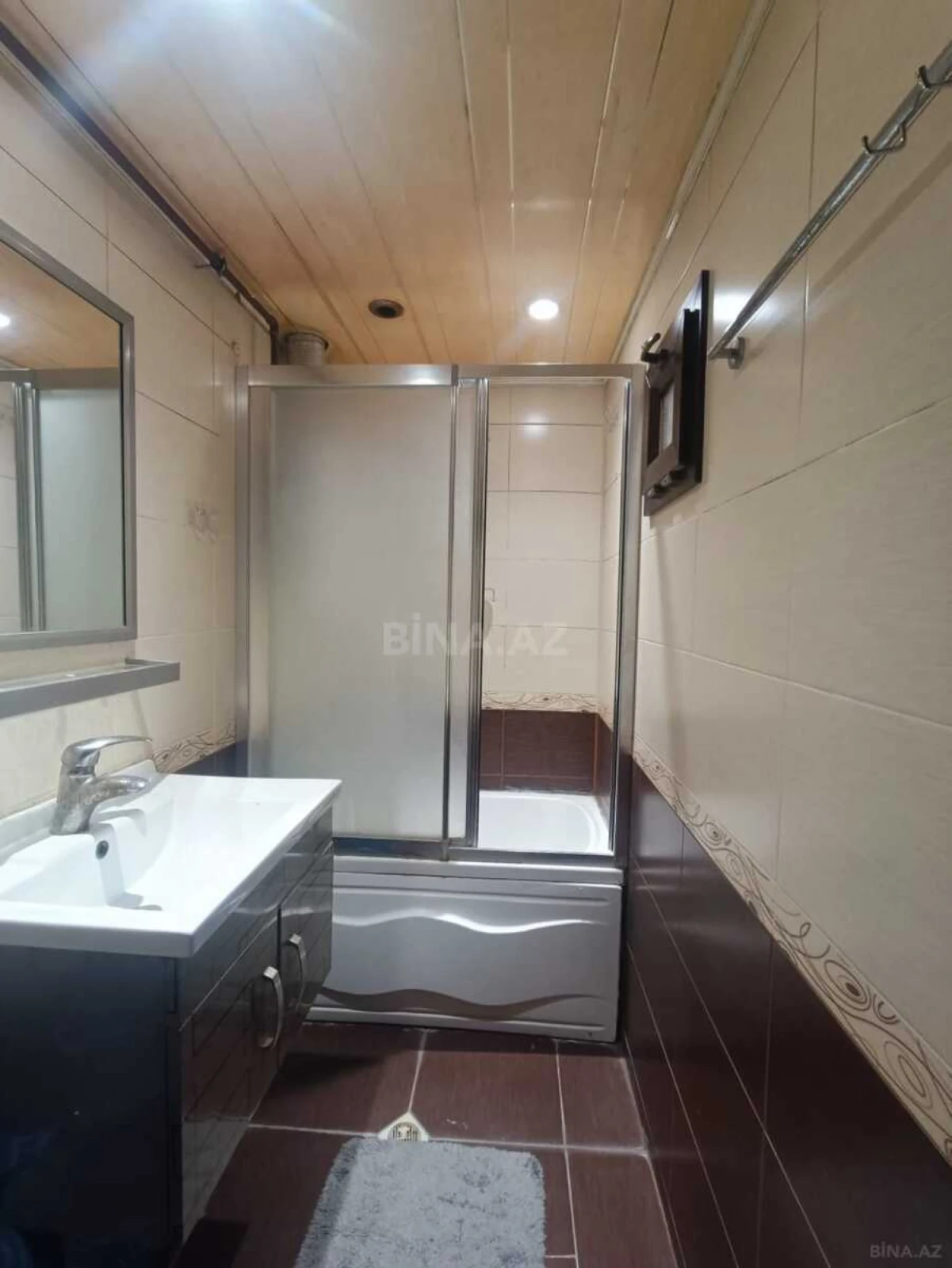 Satılır 3 otaqlı mənzil 82 m²