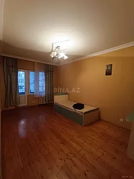 Satılır 3 otaqlı mənzil 82 m²