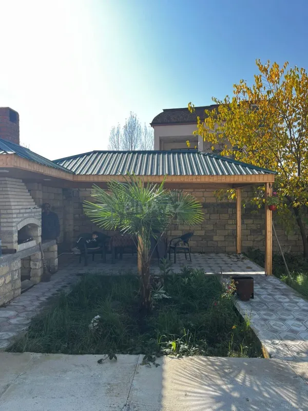 Kirayə verilir 3 otaqlı həyət evi 90 m²