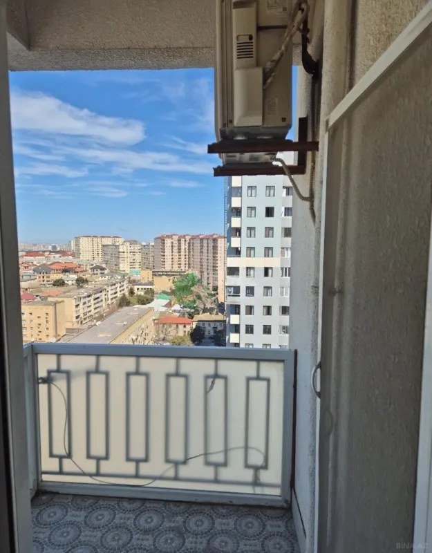 Satılır 2 otaqlı mənzil 75 m²