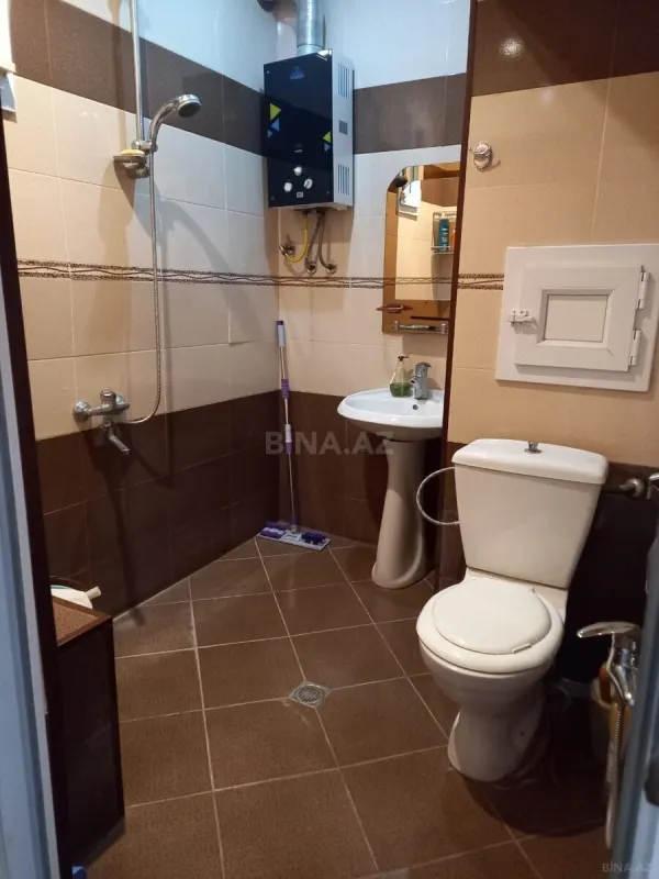 Satılır 1 otaqlı mənzil 42 m²