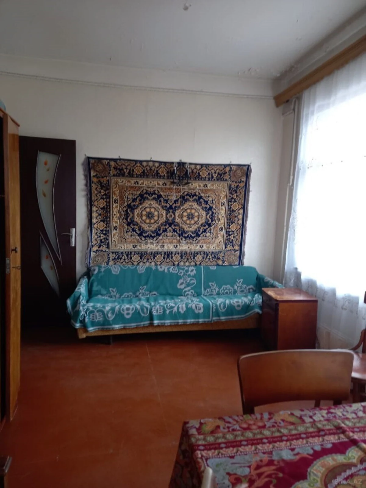 Satılır 1 otaqlı mənzil 42 m²
