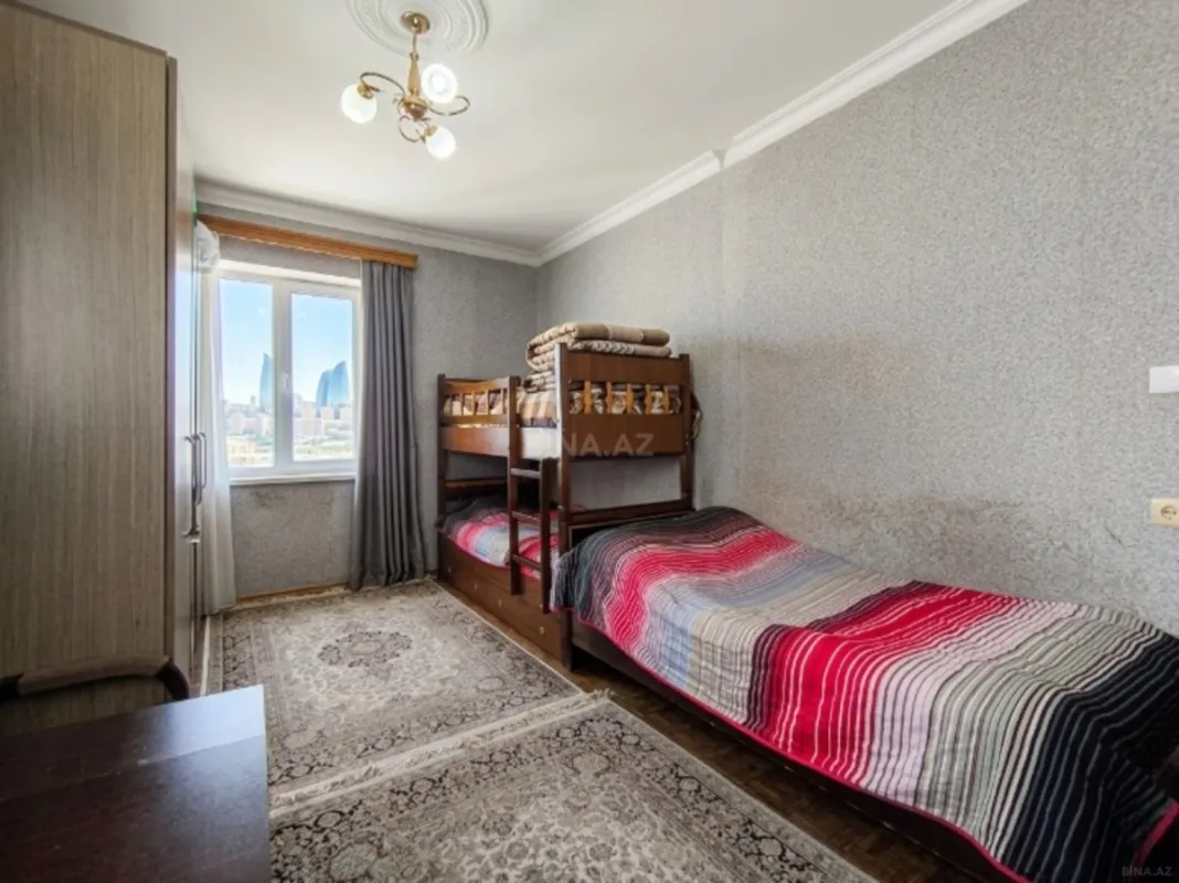 Satılır 1 otaqlı mənzil 35 m²