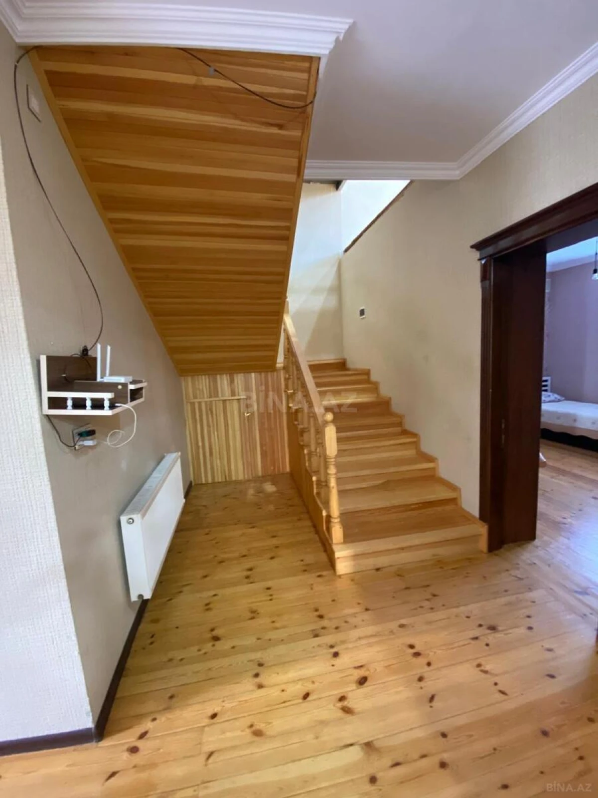 Satılır 7 otaqlı həyət evi 315 m²