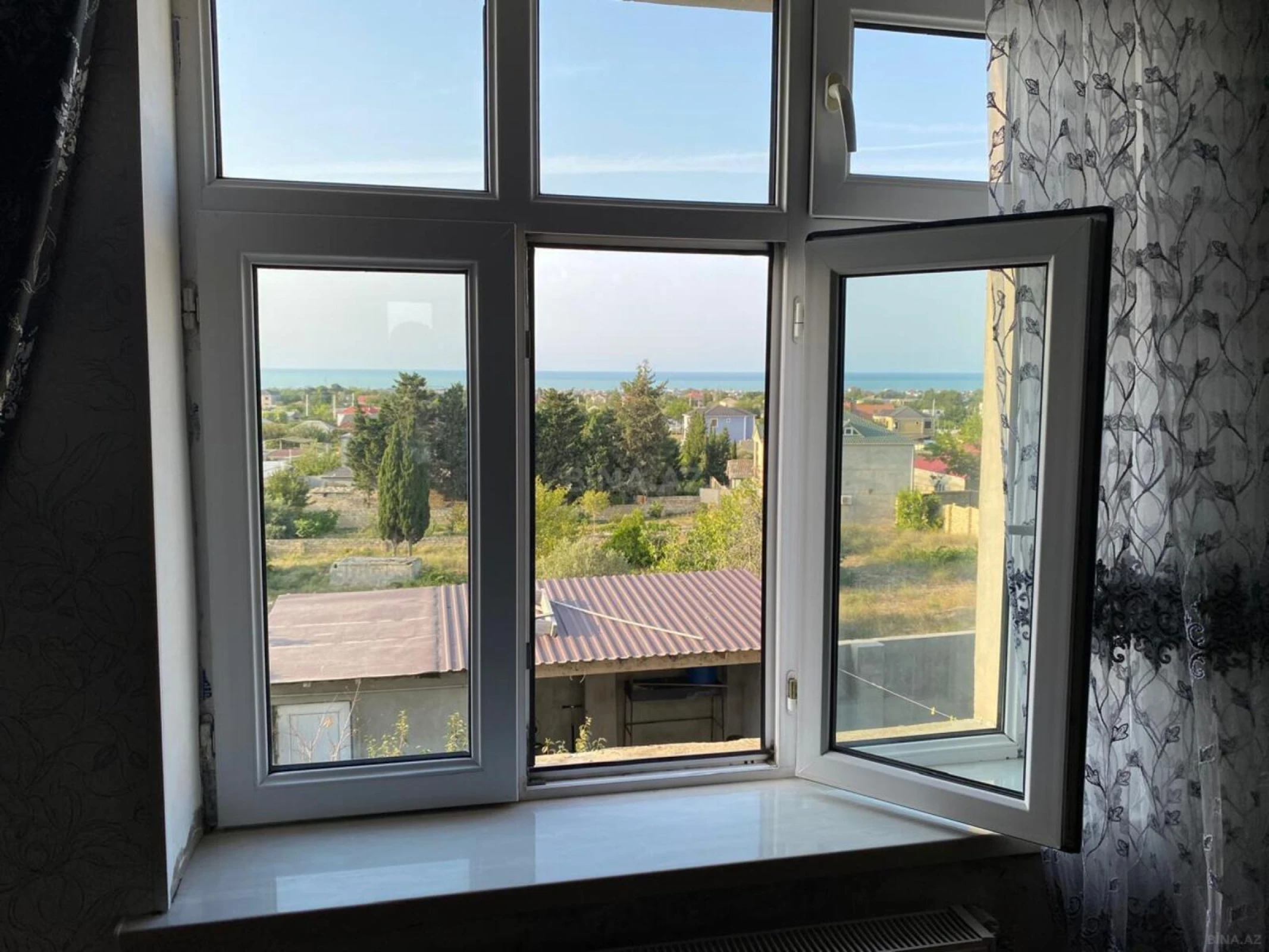 Satılır 7 otaqlı həyət evi 315 m²