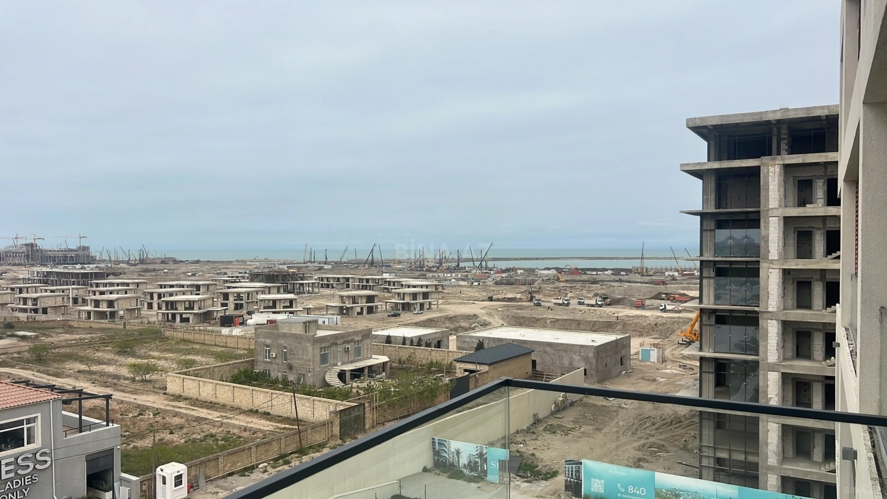 Kirayə verilir 2 otaqlı mənzil 98 m²