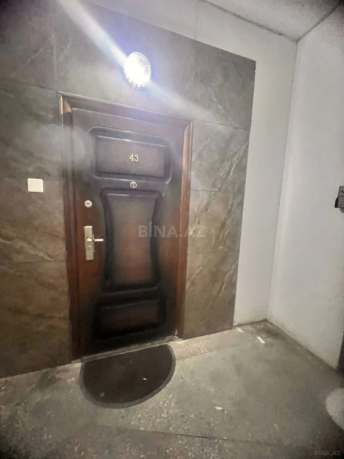 Satılır 2 otaqlı mənzil 60 m²