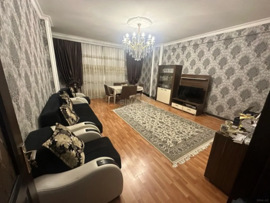 Satılır 2 otaqlı mənzil 100 m²