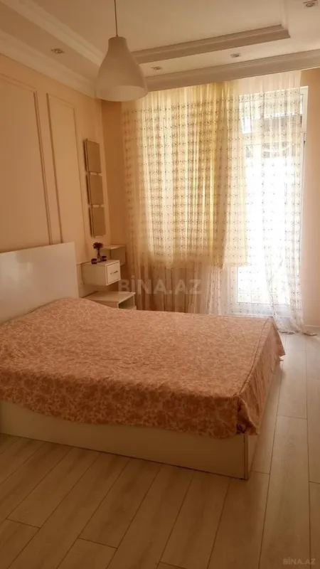 Kirayə verilir 2 otaqlı mənzil 50 m²