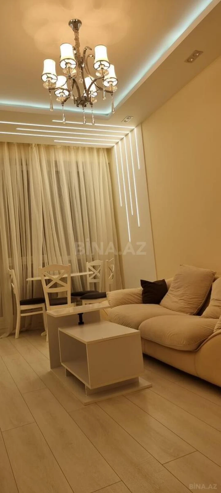 Kirayə verilir 2 otaqlı mənzil 50 m²