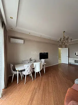 Kirayə verilir 3 otaqlı mənzil 135 m²