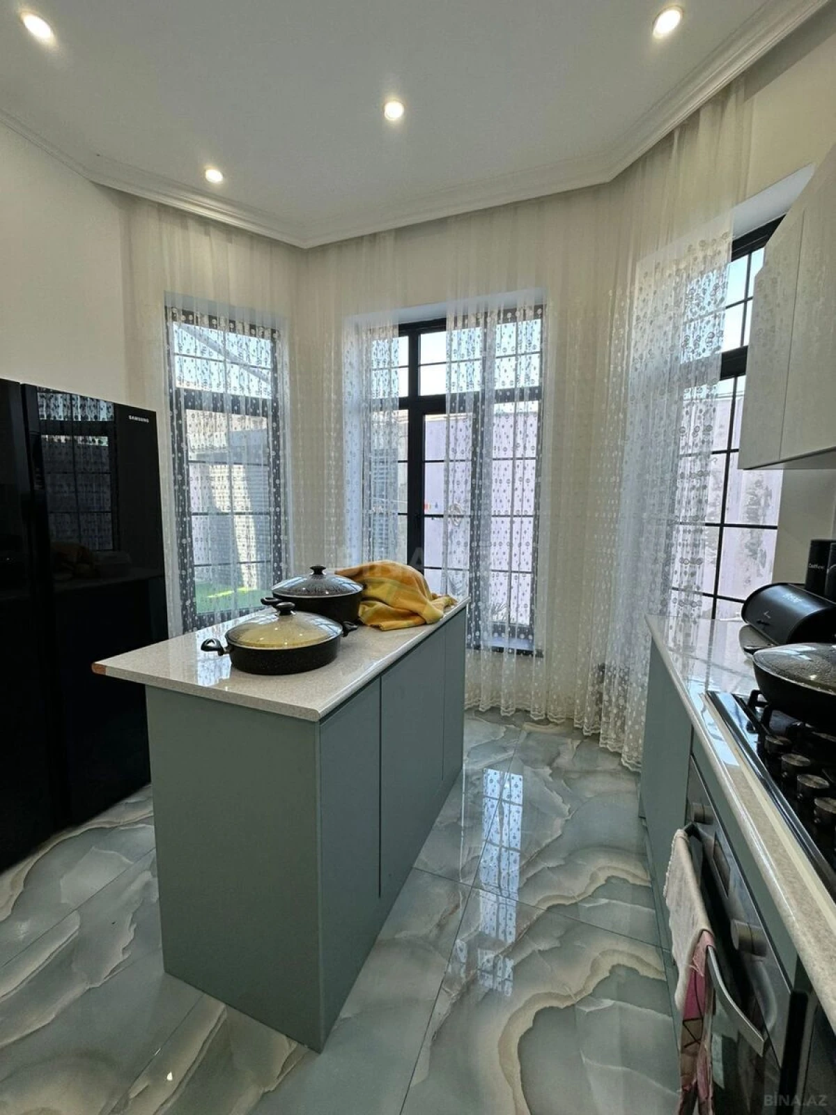 Kirayə verilir 4 otaqlı həyət evi 180 m²