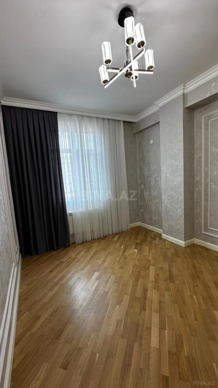 Satılır 2 otaqlı mənzil 74 m²