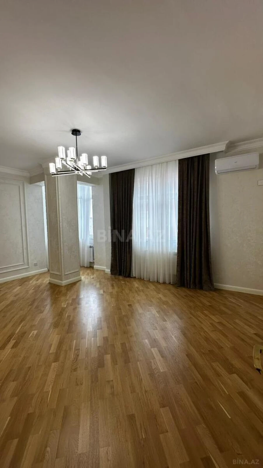 Satılır 2 otaqlı mənzil 74 m²