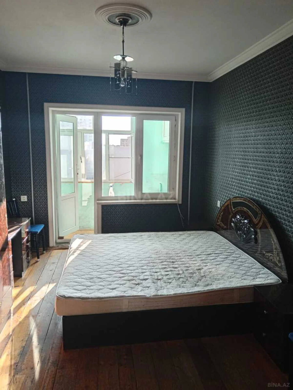 Kirayə verilir 2 otaqlı mənzil 70 m²