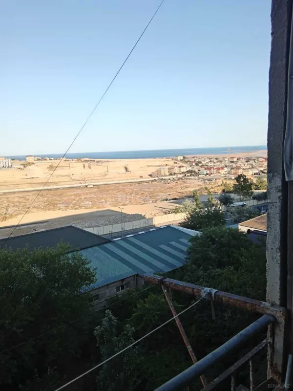 Kirayə verilir 2 otaqlı mənzil 70 m²