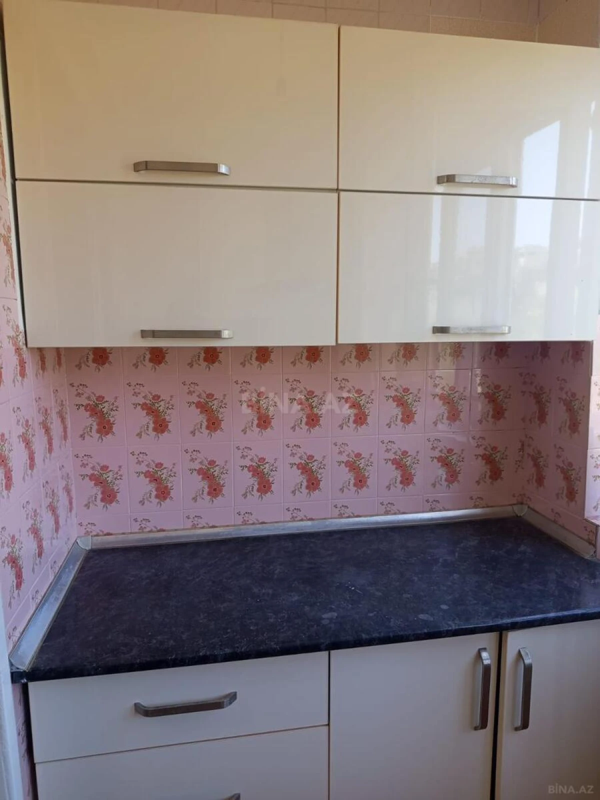 Satılır 3 otaqlı mənzil 100 m²