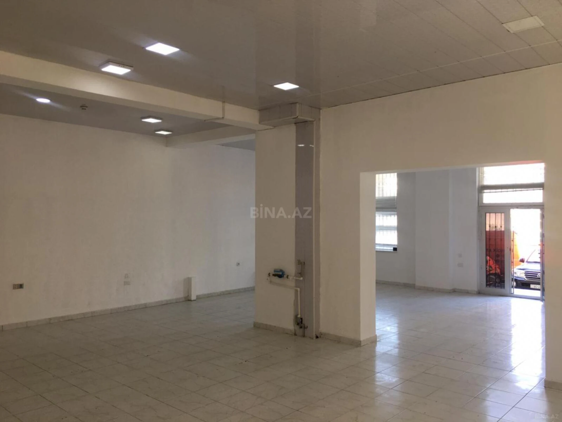 Satılır obyekt 136 m²