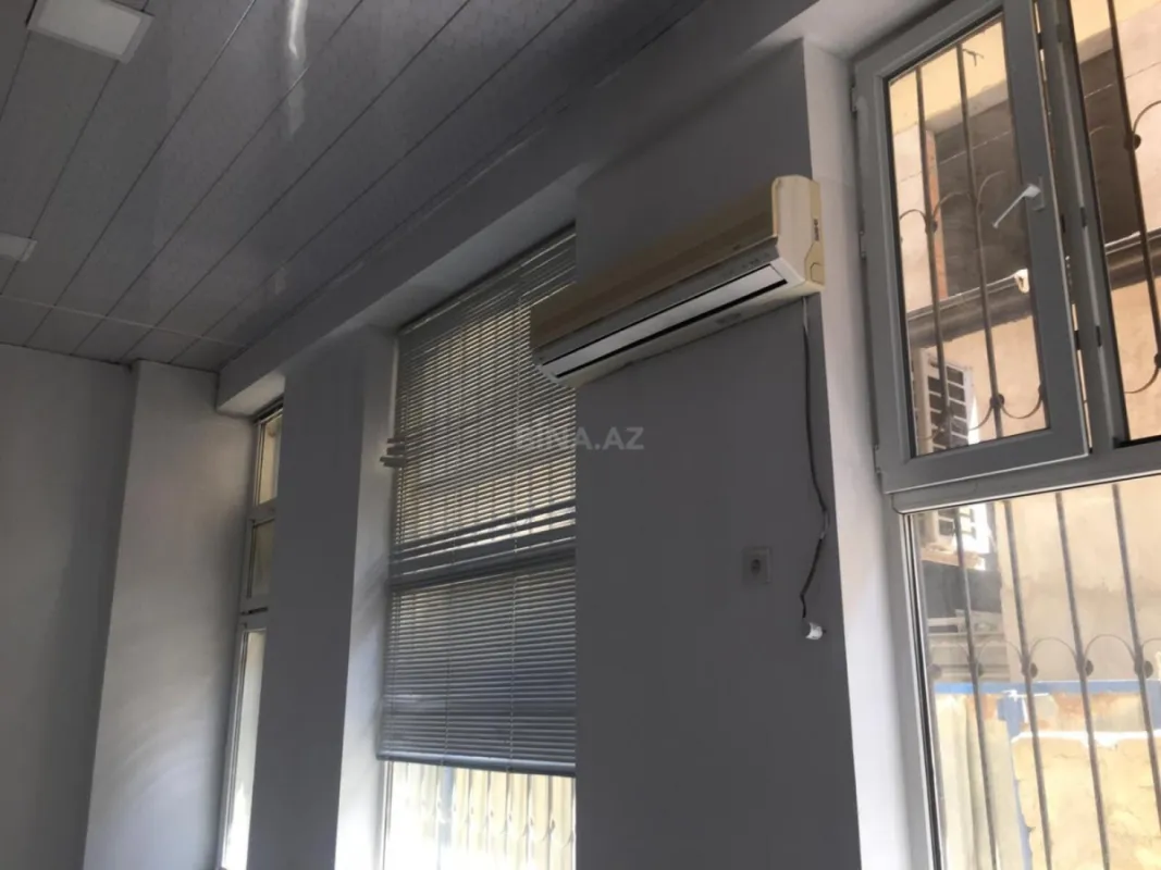 Satılır obyekt 136 m²