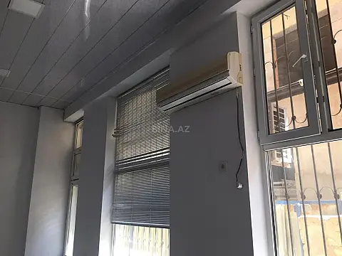 Satılır obyekt 136 m²