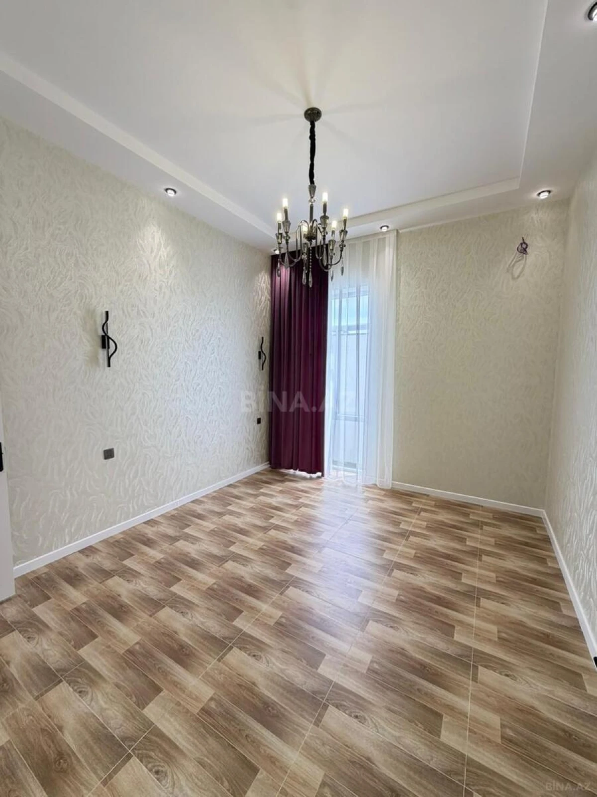 Satılır 4 otaqlı həyət evi 140 m²