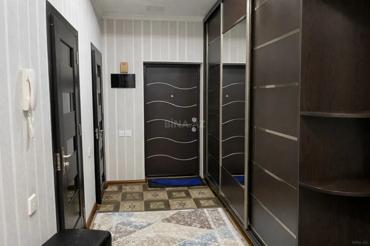 Satılır 3 otaqlı mənzil 96 m²