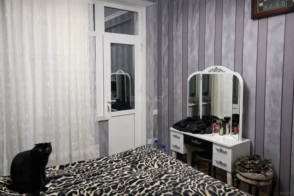Satılır 3 otaqlı mənzil 96 m²