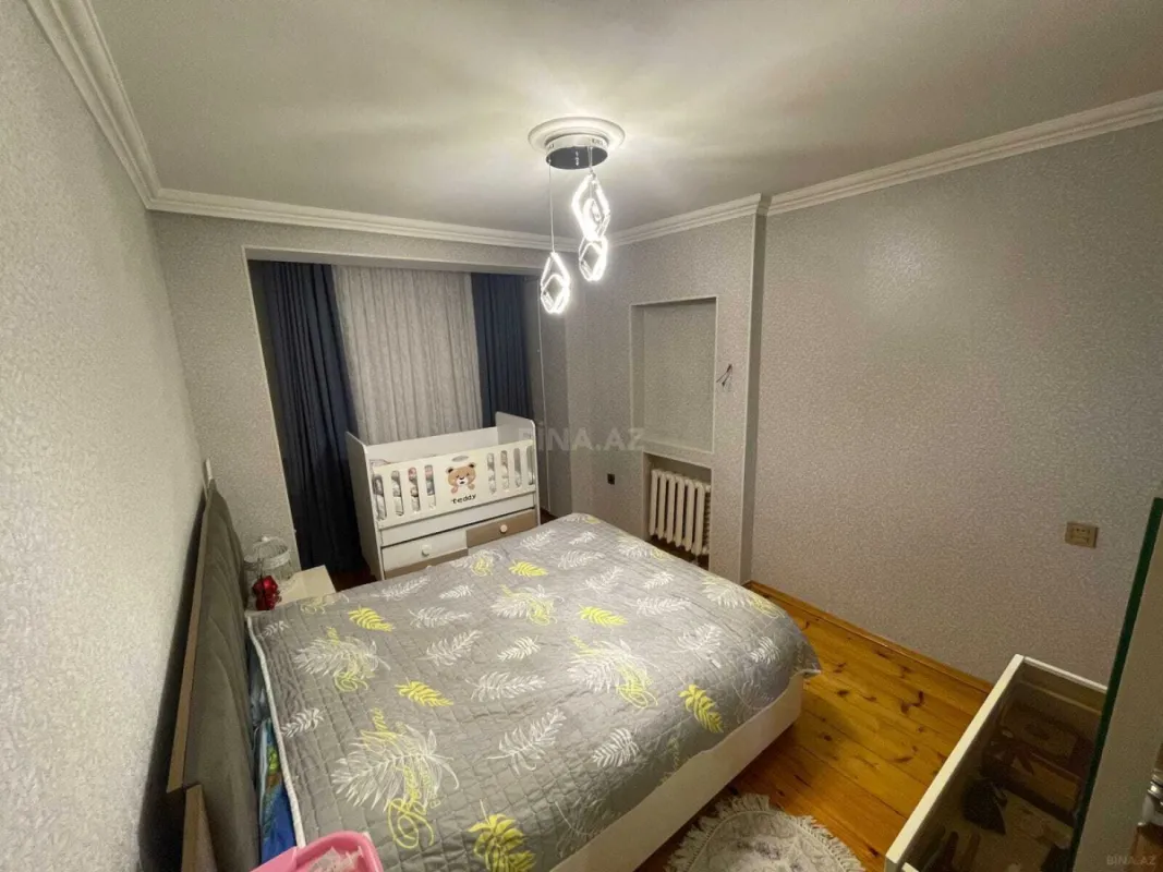 Satılır 2 otaqlı mənzil 65 m²