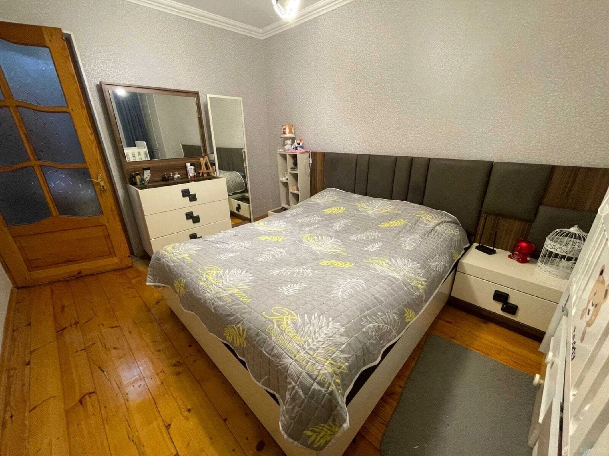 Satılır 2 otaqlı mənzil 65 m²