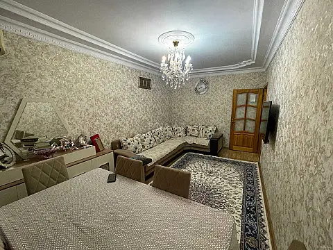 Satılır 2 otaqlı mənzil 65 m²