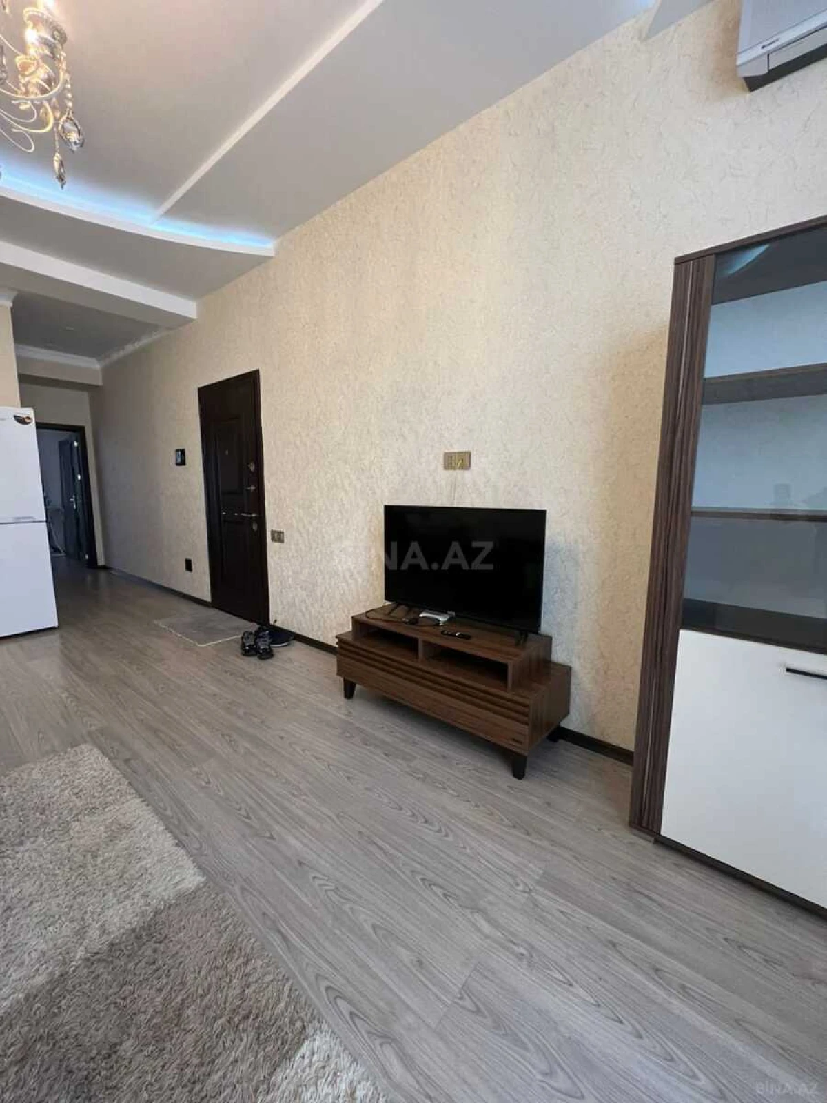 Kirayə verilir 2 otaqlı mənzil 64 m²