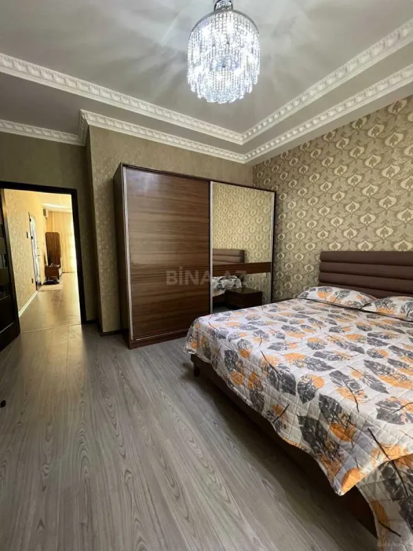 Kirayə verilir 2 otaqlı mənzil 64 m²