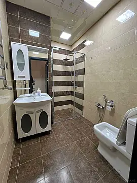 Kirayə verilir 2 otaqlı mənzil 64 m²