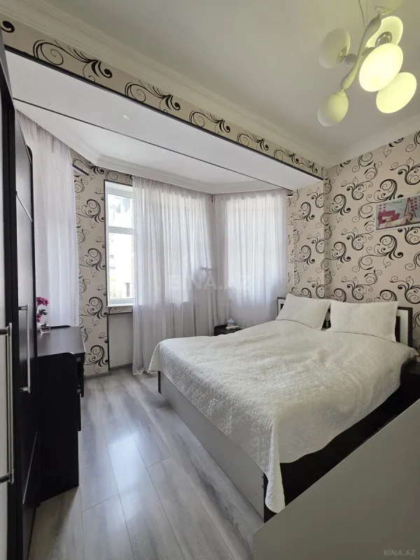 Satılır 2 otaqlı mənzil 62 m²