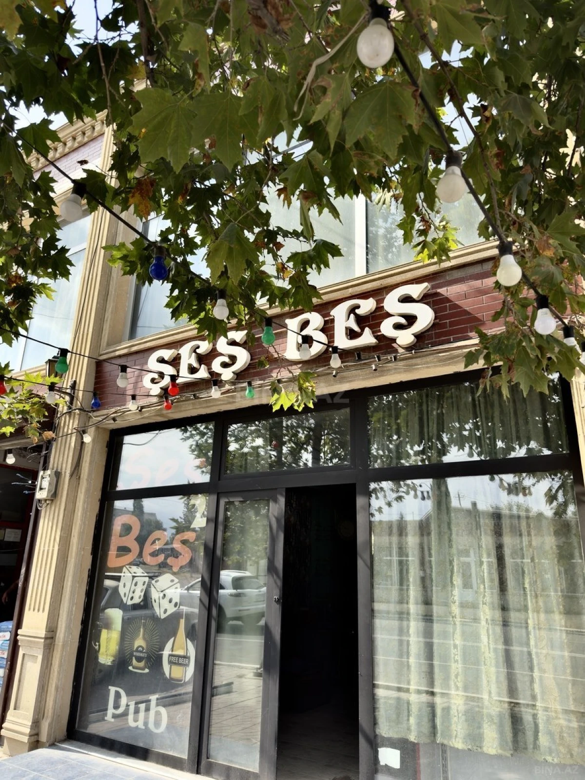 Satılır obyekt 400 m²