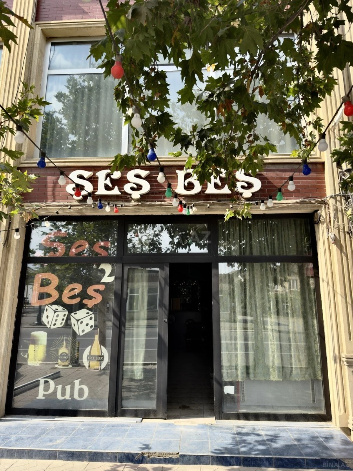 Satılır obyekt 400 m²