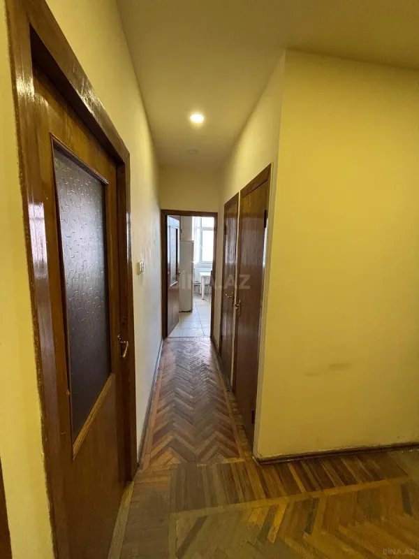 Kirayə verilir 4 otaqlı mənzil 100 m²