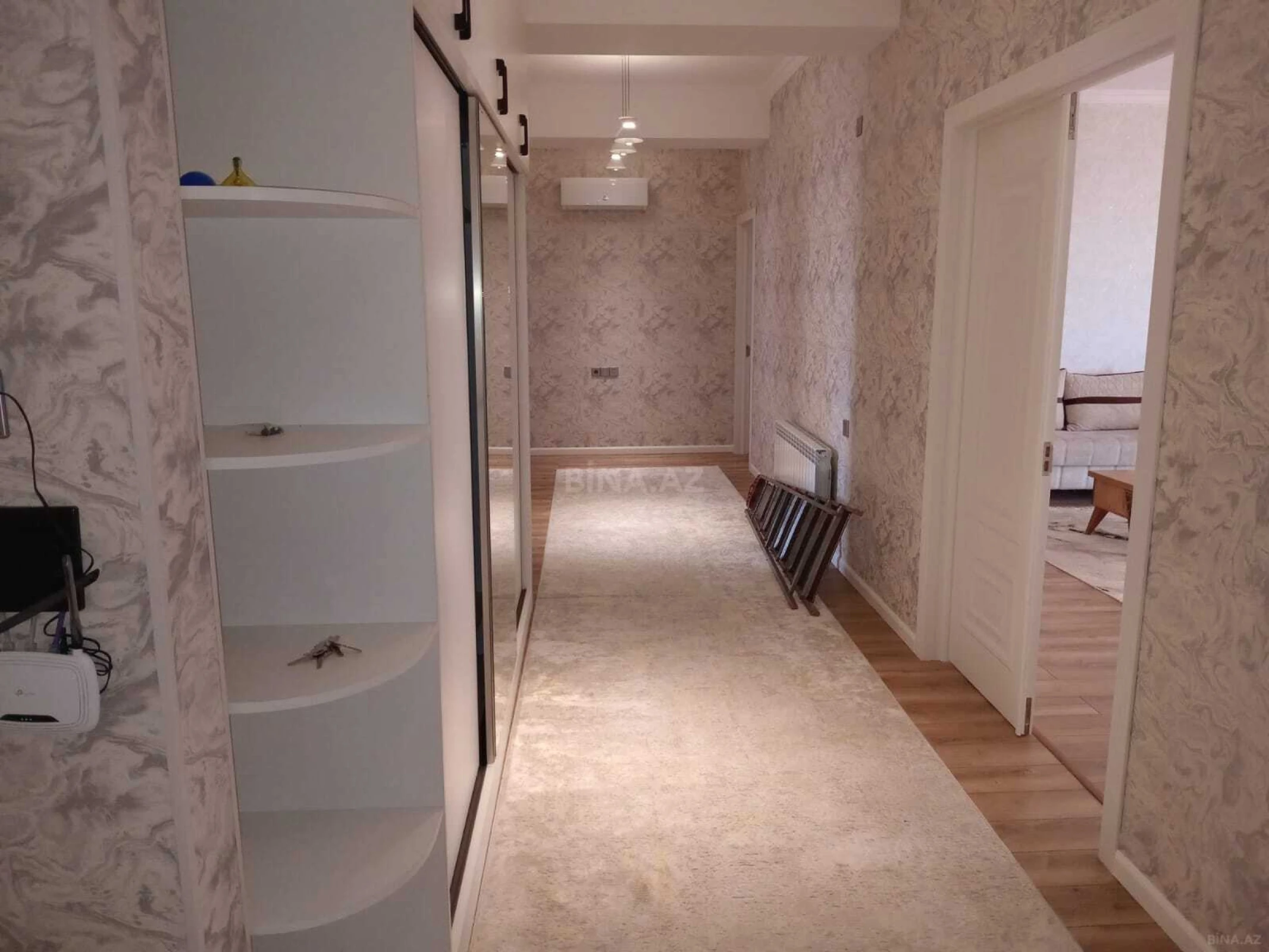 Kirayə verilir 3 otaqlı mənzil 130 m²