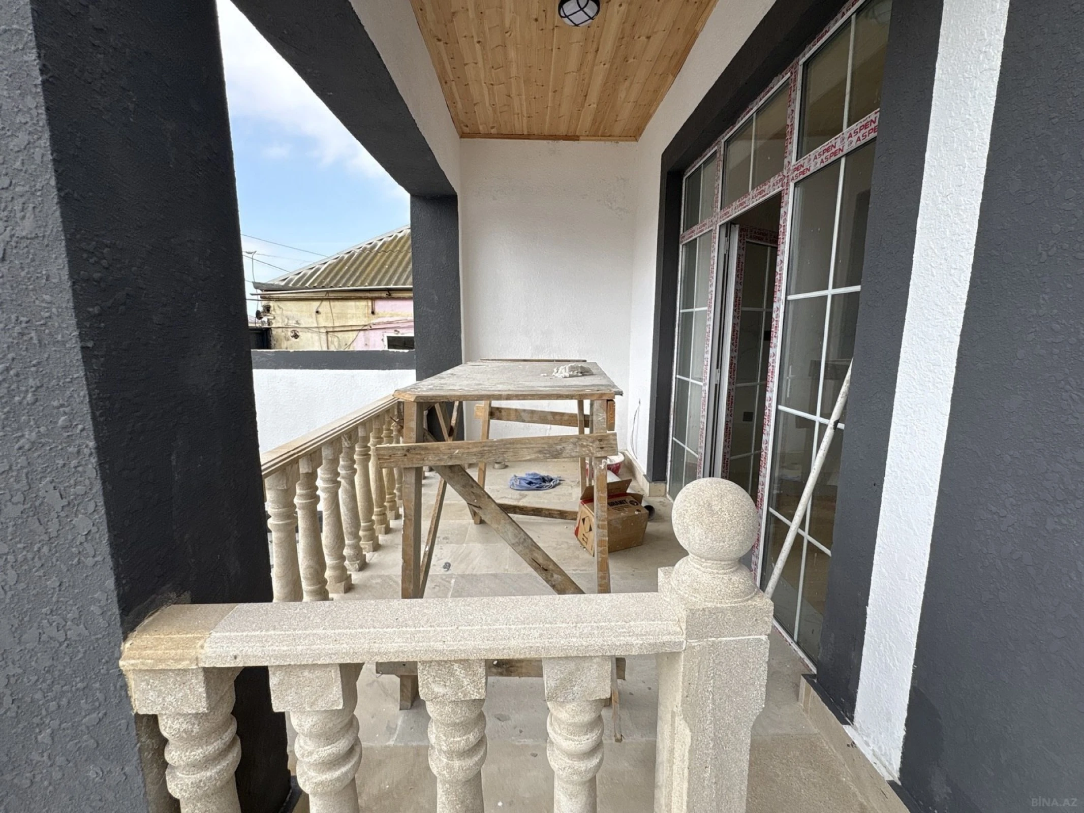 Satılır 4 otaqlı həyət evi 85 m²